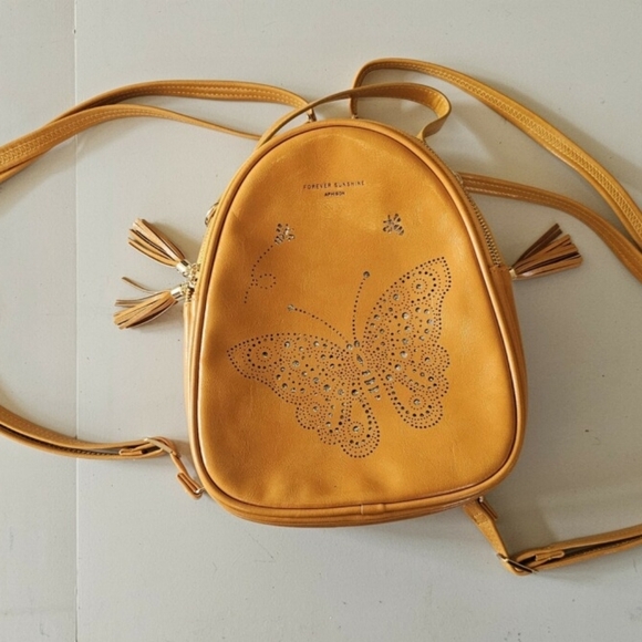 Yellow Backpack - Picture 2 of 8